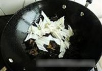 荷兰豆炒魔芋的做法 步骤5