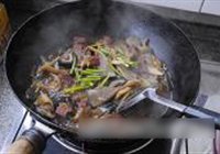 牛肉焖粉皮的做法 步骤10