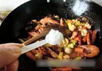 海鲜麻辣香锅的做法 步骤18