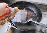 牛肉焖粉皮的做法 步骤7