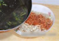 泡菜蒸金针菇的做法 步骤9