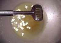 芥蓝炒牛肉的做法 步骤3