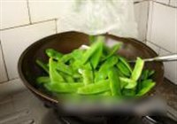 倭瓜炖扁豆的做法 步骤10