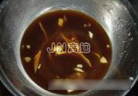 椒盐大虾的做法 步骤3