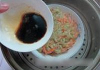 蒜蓉粉丝蒸虾的做法 步骤8
