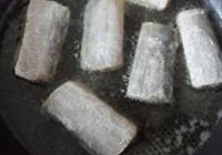 干烧带鱼的做法 步骤6