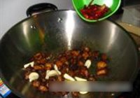 辣子鸡的做法 步骤8