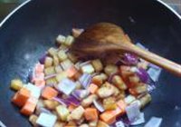 咖喱土豆鸡丁的做法 步骤8