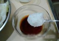 醋溜白菜的做法 步骤2