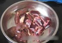 飞鸭胗粉丝煲的做法 步骤2