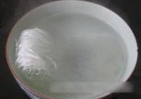 飞鸭胗粉丝煲的做法 步骤3