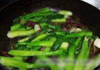 腊肠炒菜心的做法 步骤6