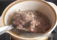 豇豆干香肠飞鸭煲的做法 步骤10