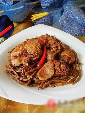 豇豆干香肠飞鸭煲