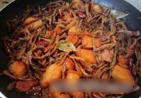 干豆角烧肉的做法 步骤13