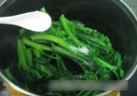 腊味煲仔饭的做法 步骤11