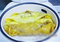 鸡茸蛋卷的做法 步骤7