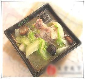 娃娃菜大骨汤
