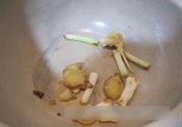 沙锅茨菇焖鹅的做法 步骤2