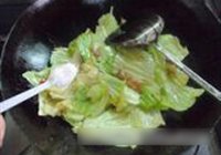手撕包菜的做法 步骤7