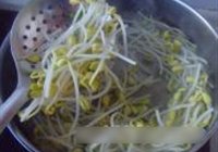 水煮鸭血的做法 步骤4