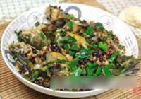 豉汁蒸黄骨鱼的做法 步骤4