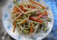 豆芽鲫鱼汤的做法 步骤6