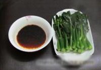 白灼芥蓝的做法 步骤3