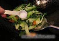 鲜蔬鱼丸汤的做法 步骤6