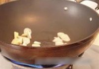 双椒滑炒兔肉的做法 步骤8
