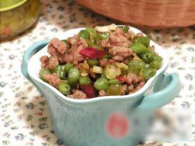 酸黄瓜四季豆炒肉末