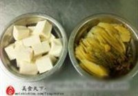 酸菜豆腐鸡的做法 步骤3