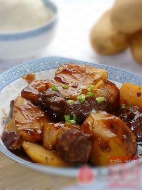 土豆烧肉