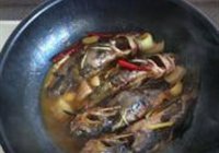 家常炖黄骨鱼的做法 步骤9