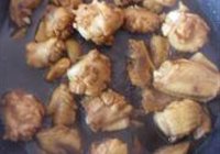 三杯鸡翅的做法 步骤9