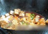 麻婆豆腐的做法 步骤3