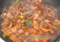 鱿鱼红烧肉的做法 步骤11
