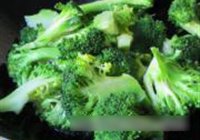 虾干素鸡炒绿花菜的做法 步骤9