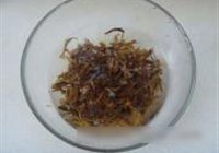 梅干菜烧平鱼的做法 步骤1