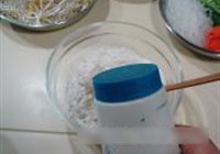 春饼合菜盖帽的做法 步骤4