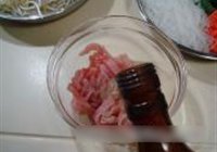 春饼合菜盖帽的做法 步骤1