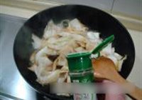 香菇肉片烧白菜的做法 步骤9