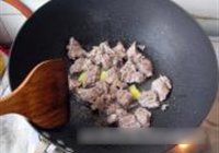 咖喱牛肉土豆的做法 步骤4