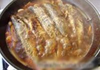 烧鲅鱼的做法 步骤6