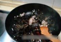 肉片鸡蛋炒西芹的做法 步骤5