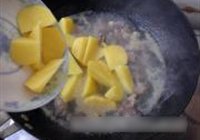 咖喱牛肉土豆的做法 步骤6