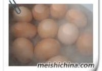 五香卤蛋的做法 步骤2