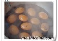 五香卤蛋的做法 步骤7