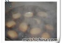 五香卤蛋的做法 步骤6