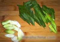 玉子烩蘑菇的做法 步骤2